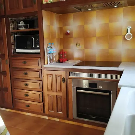 Дом отдыха Elegante Ля Эскала